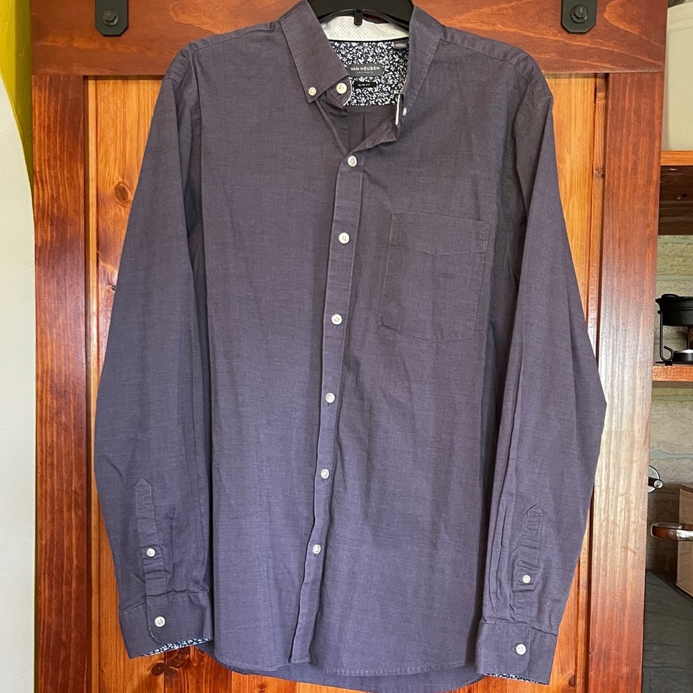 Van Heusen Men's Casual Button-Down Shirt - Dark Gray